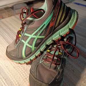 Asics Women's Athletic Shoes - Mint Green & Coral Accents